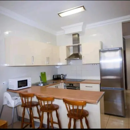 Edelmira Apartment